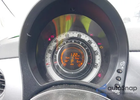 2015 Fiat 500 Pop z USA, uszkodzony, nr VIN 3C3CFFAR2FT590195